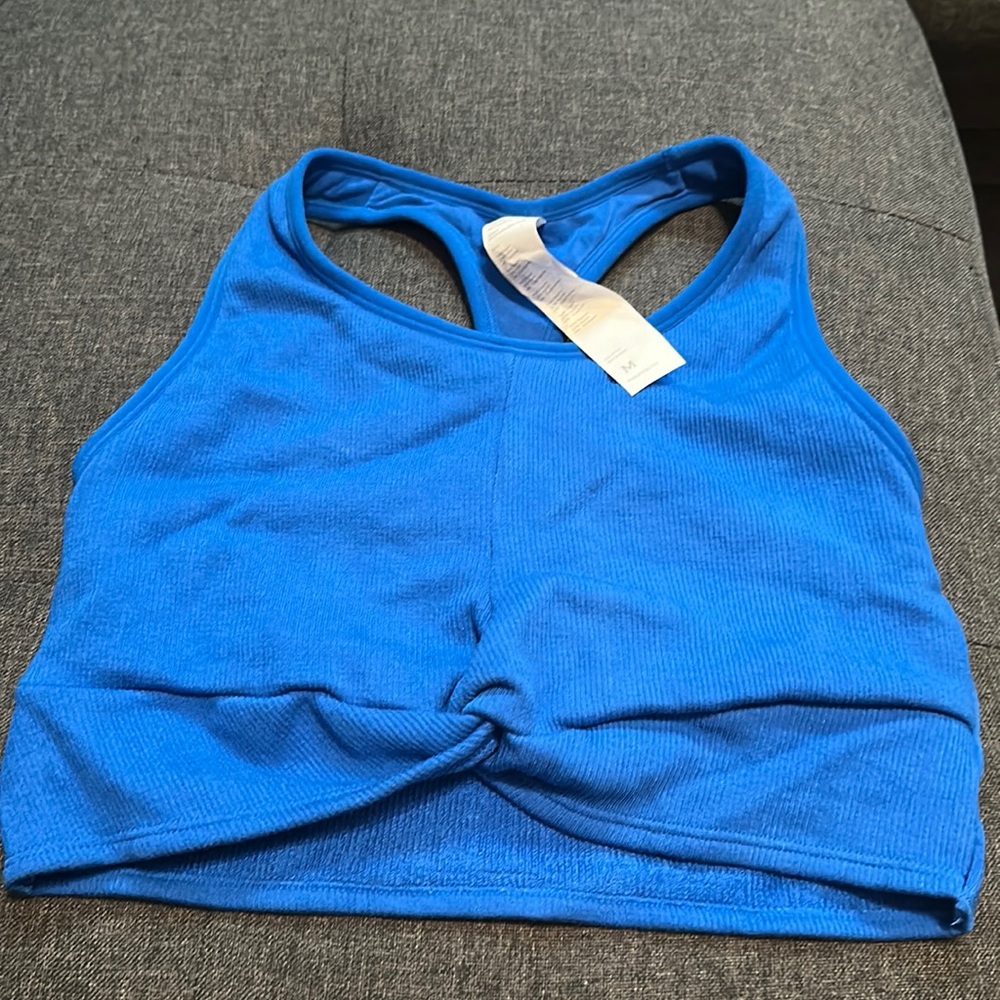 Gently used fabletics knot front lines crop top bra size medium